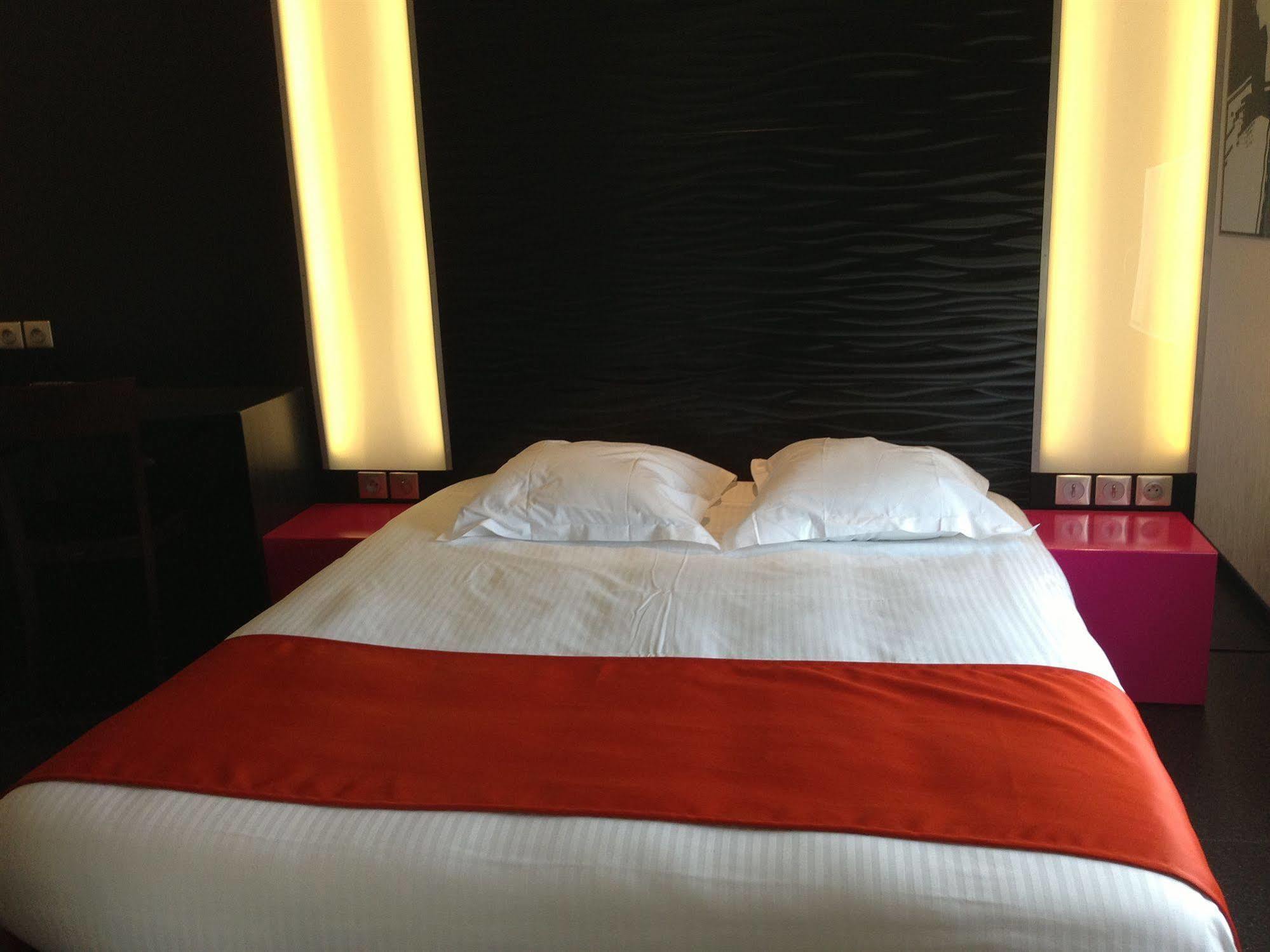 Hotel Gardenia Bordeaux Est Yvrac Bagian luar foto