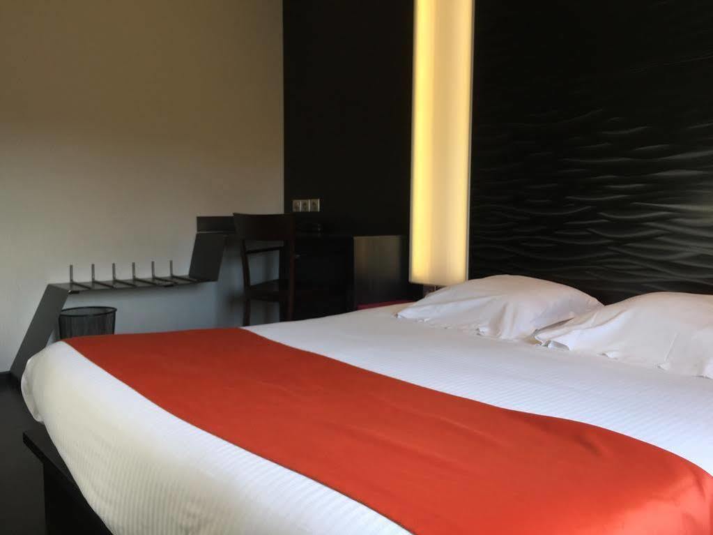 Hotel Gardenia Bordeaux Est Yvrac Bagian luar foto
